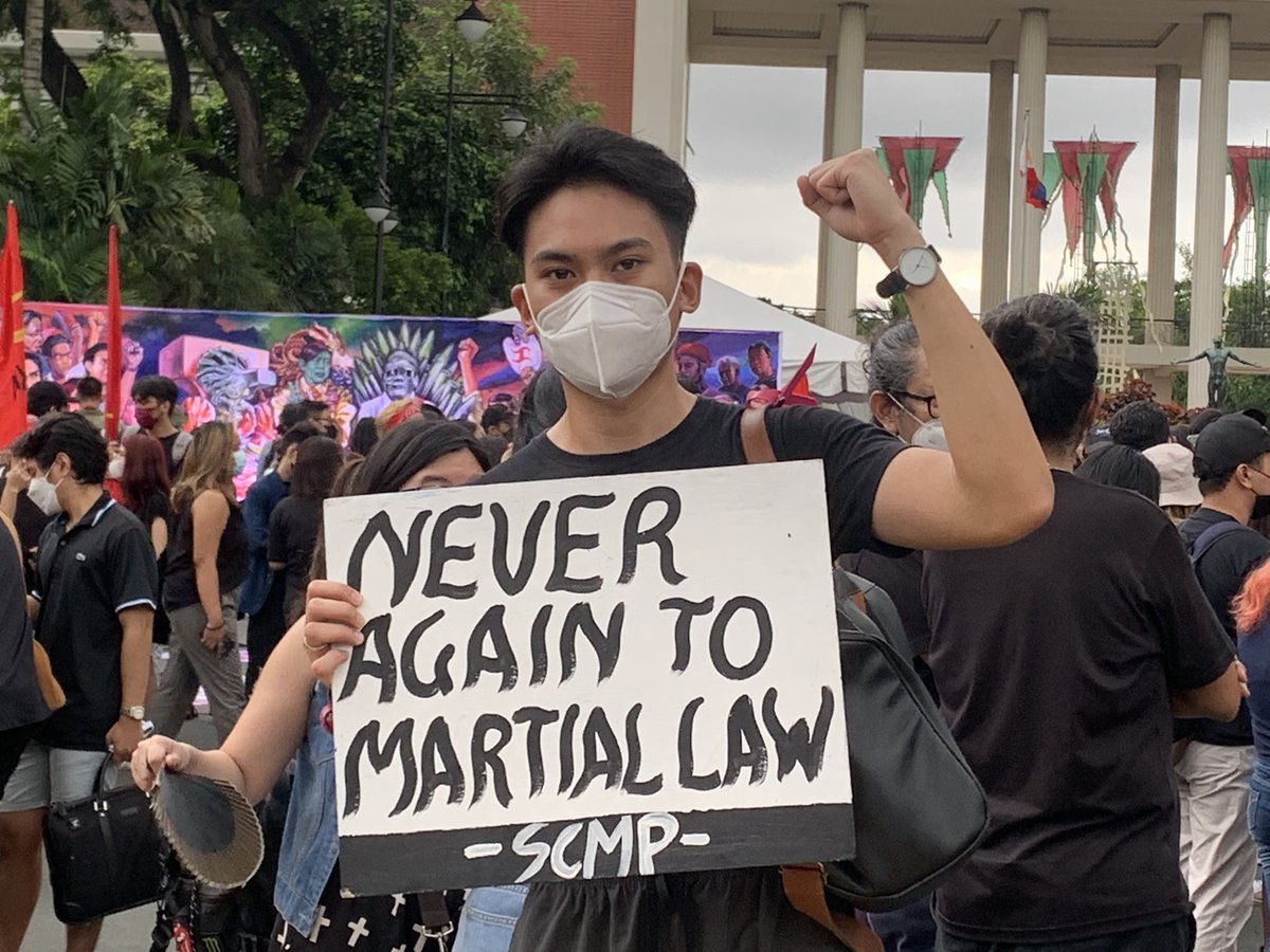 hnaran_'s tweet photo. Lakas ang kapangyarihan ng bayan. Mangahas makibaka. Mangahas lumaban #NeverAgain #NeverForget https://t.co/lz6ycWUFit