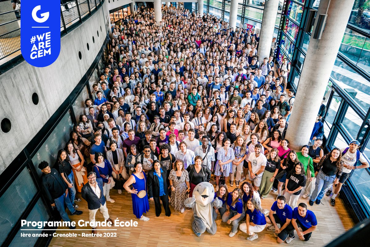 espaceprepas's tweet photo. 📚5/ Rentrée en photos 📸 des étudiants du PGE de @Grenoble_EM 👇👇
@FOUZIYABOUZERDA @ALOudinot @BeaNerson @fapigni https://t.co/0pmLBSdmcG