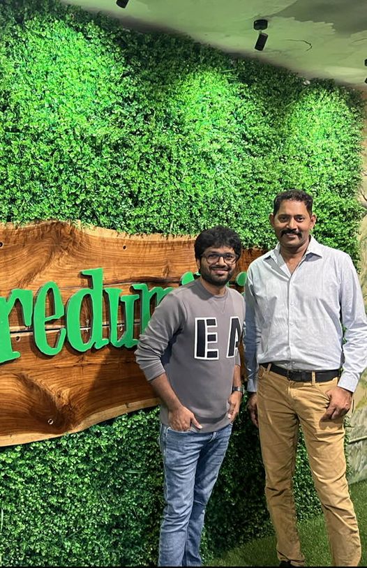 Maredumillifood's tweet photo. With very talented, Blockbuster director Anil Ravipudi at #Maredumilli.Thank you so much for coming over and experiencing our food and Ambience.
 #forestgrillandbar #SVKrishnaReddy 
#restaurant #food #forest #grill #bar #waterfall
#Tribehuts #Greenery #hyderabadfoodie #foodlover https://t.co/aMbswWe3u6
