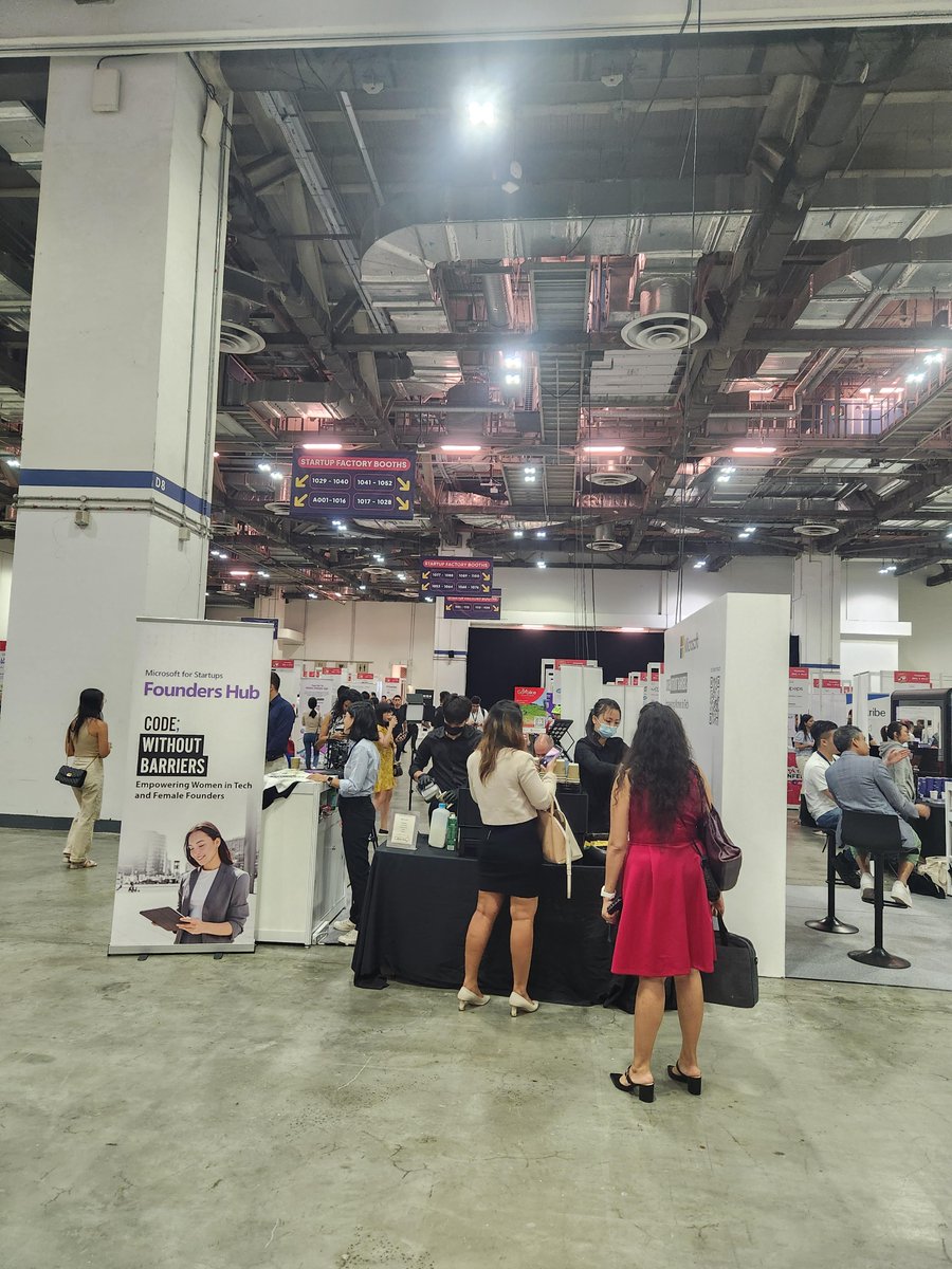 microsofttech's tweet image. Feels amazing to be part of the growing startup ecosystem at the Tech in Asia 2022 conference today. What a great start! #TIA2022 

Come join us and have a chat with us at our booth tomorrow. Coffee is on us 😄 

#ms4startups #codewithoutbarriers