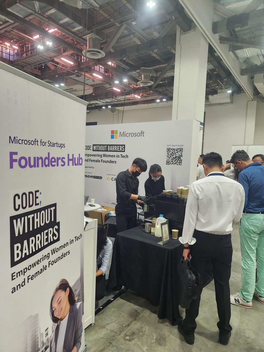 MicrosoftAPAC's tweet image. Feels amazing to be part of the growing startup ecosystem at the Tech in Asia 2022 conference today. What a great start! #TIA2022 

Come join us and have a chat with us at our booth tomorrow. Coffee is on us 😄 

#ms4startups #codewithoutbarriers