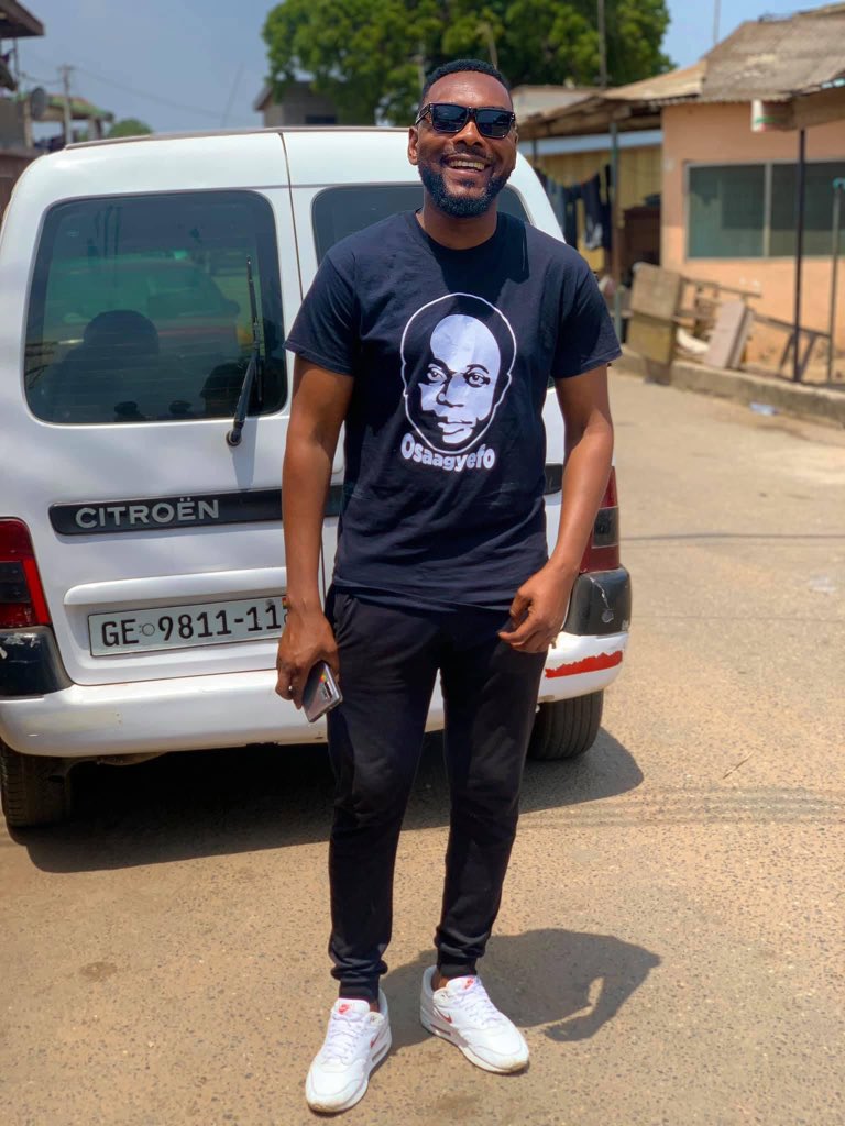 Oscarnuwati's tweet photo. “I am not African because I was born in Africa but because Africa was born in me.”  Osagyefo Dr. Kwame Nkrumah 

happy Holiday to y’all. 

#NkrumahNeverDies #Nkrumah https://t.co/EHYhUvtF6i
