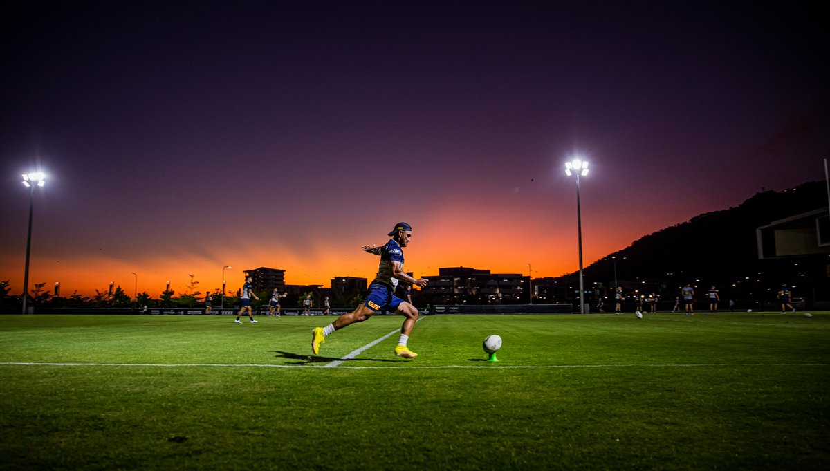 nthqldcowboys's tweet photo. Townsville’s turning it on! 🌅 https://t.co/qFjDkzApP1