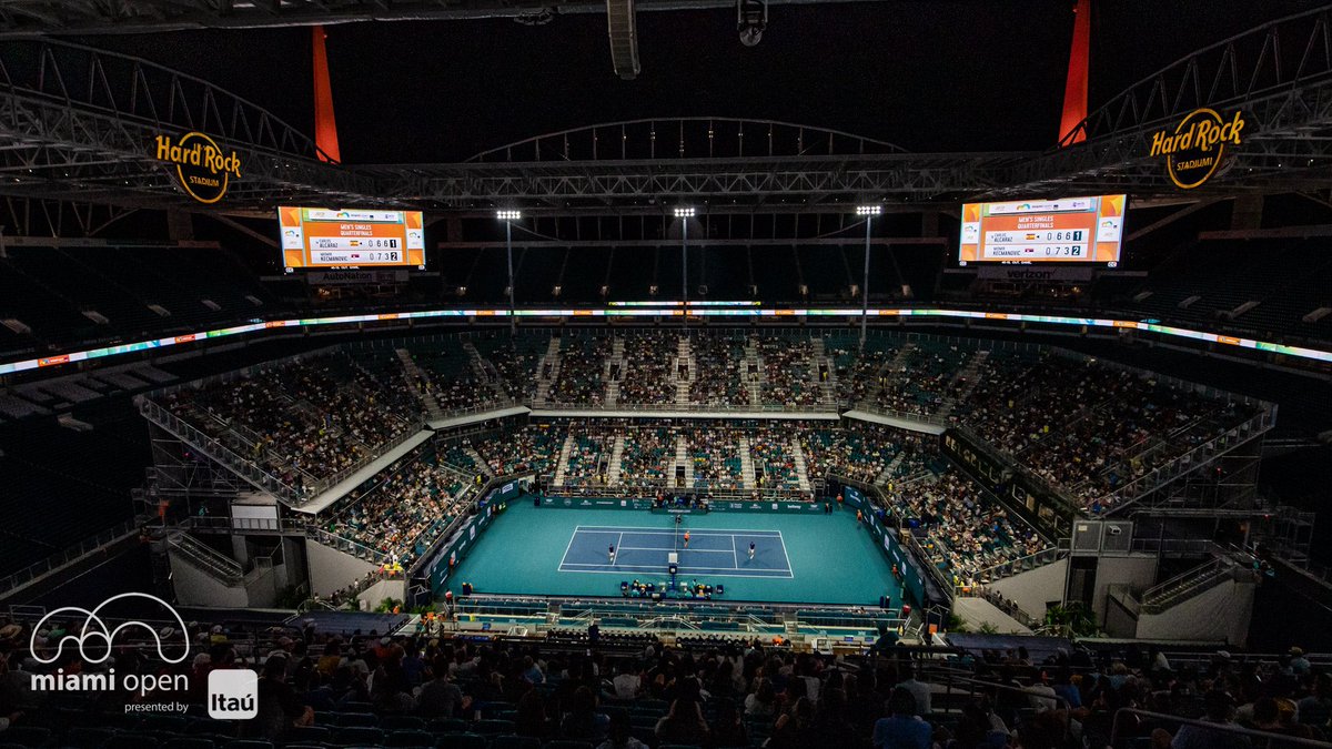 Mini Plan packages are now on sale for the 2023 #MiamiOpen! 🎾 

Watch your 2022 Miami Open and #USOpen Champs @carlosalcaraz & @iga_swiatek and experience our world-class @HardRockStadium campus experience! 🌴

Discover your perfect customized experience: miamiopen.com/mini-plans/