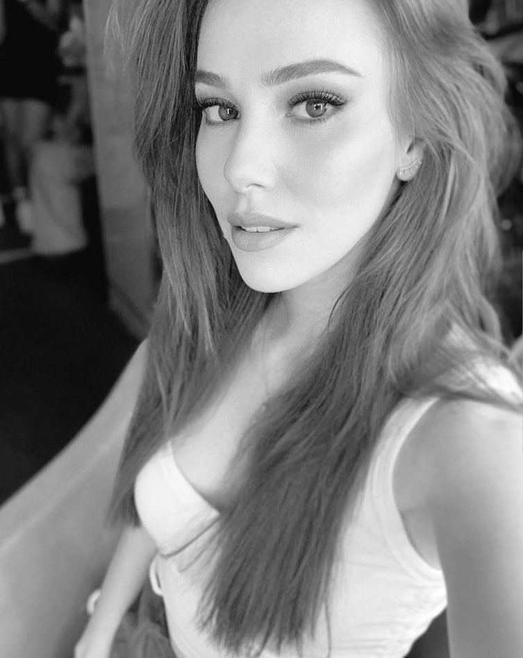 #ElçinSangu 🤍🤍