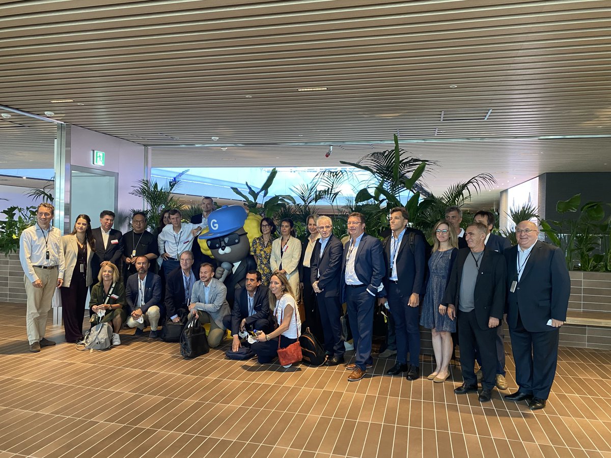 C’est fort en <a href="/Kakao/">kakao</a> ! Quand le Google local, déployant une palette de multiples services, ouvre  ses portes à <a href="/Dialog_Health/">Dialog-Health</a> et au <a href="/CNEHfr/">CNEH</a>, notre délégation part à la rencontre d’un acteur majeur de la santé en Corée : le docteur Hee Hwang, dirigeant de Kakao Healthcare.👨‍⚕️