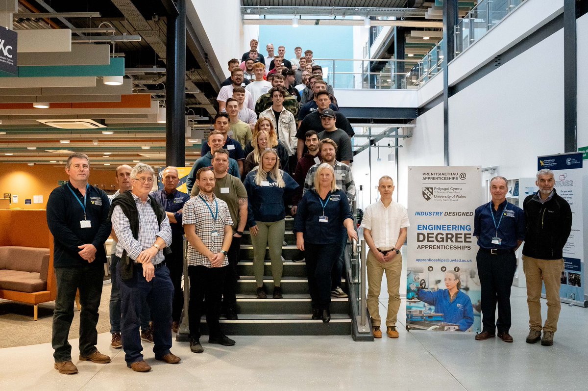 UWTSD's tweet photo. UWTSD extends a warm welcome to our new cohort of #Engineering Degree Apprentices who visited our SA1 Swansea Waterfront campus for Induction. 

We wish them well as they embark on their #degreeapprenticeships journey!

➡️ https://t.co/o1OqsVzyMk https://t.co/NHzgpDrkVO