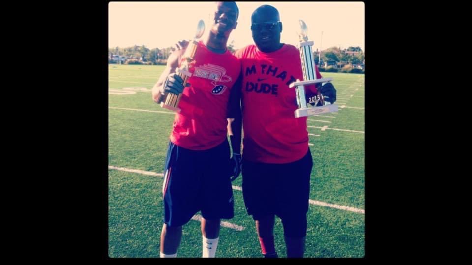 CoachTTMP's tweet photo. Some peoples only taste of success is the bite they take outta yours. Keep grinding this universe will work in your favor #TMPMindset #StayBalanced #OldCode #RichmondRichMen https://t.co/xFlZhaGP5y