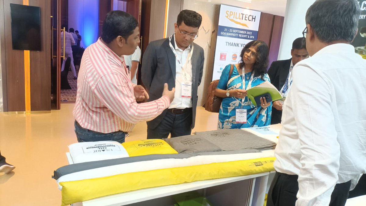 udyogi_safety's tweet photo. Visit and check our demonstrated wide range of Workplace Safety Solutions till 23rd September,2022.
2 of 2
@spilltechevent
#spilltech2022 #MarriottGoa #Workplacesafetysolution #Absorbent #Kit #Chemicalspill #Oilspill #pillow #boom #rolls #mat #Spillkit #drum #spill #pallet https://t.co/QkrvzIJ8li