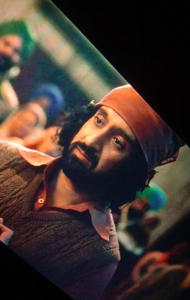 Pikci17's tweet photo. Was gathering courage to watch this one since 1984 is the toughest concept and history to watch I just can't 💔 
So finally Watched #JogiOnNetflix last night and ofcourse this was so overwhelming, @diljitdosanjh can't praise you enough 🤲🏻❤️ https://t.co/6CelBsFwlw