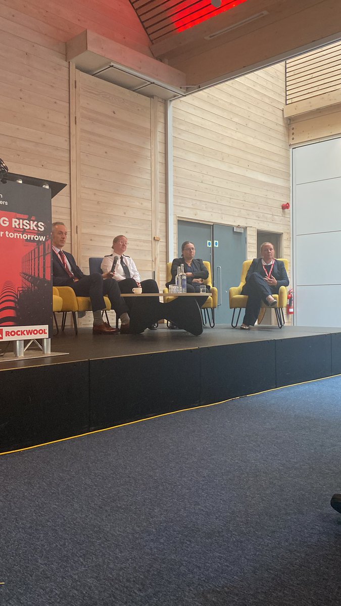 Panel Debate time, #largescalewarehouses 🕋

🔥awareness of complexities, 
🔥firefighting methodology, 
🔥site visits,
🔥expert knowledge &amp; stakeholder engagement.

<a href="/NFCC_FireChiefs/">National Fire Chiefs Council</a> 
<a href="/ifeglobal/">The Institution of Fire Engineers</a> 
#IFEConference