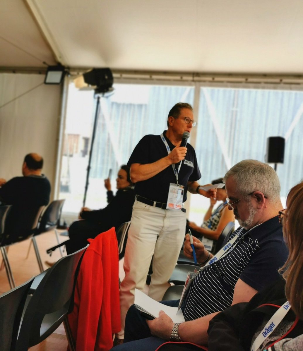 [RÉUNION DES DÉLÉGUÉS SOCIAUX] avec l'intervention du vice-président de la <a href="/MNSPF/">MNSPF</a>, Alain DIRY lors du @cnspf2022 qui a rappelé l'implication naturelle et historique de la MNSPF aux côtés de <a href="/OdpPompiers/">ODP Sapeurs-Pompiers de France</a> et <a href="/PompiersFR/">Pompiers de France</a> pour constituer la force du réseau.
#forcedureseau #CNSPF2022