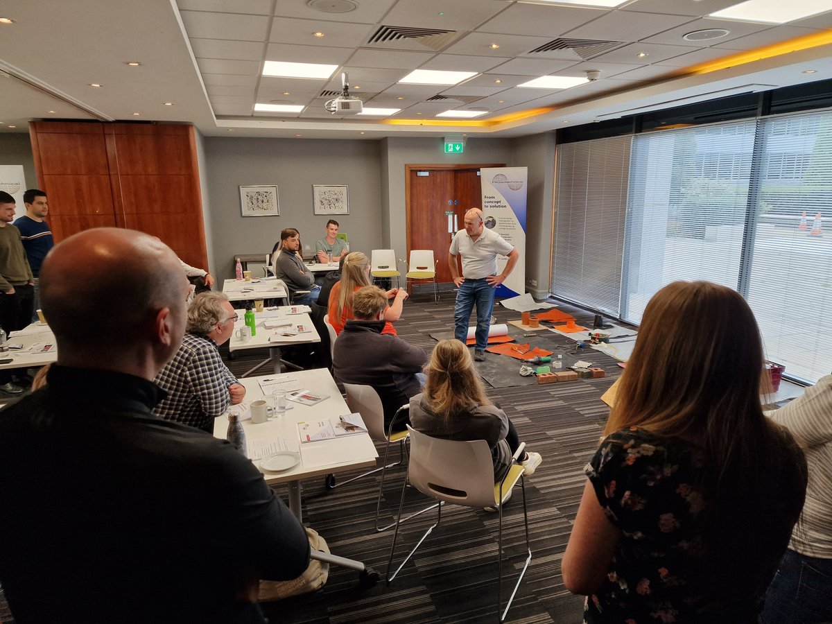 Day 2 of #groundgas training in #MiltonKeynes. <a href="/nildown/">neil salvidge</a> leads the session on membrane installation and verification of protection systems. Despite the confusion on his face, we assure you he knows what he's doing! #bestpractice #groundgasprotection #environmentalstandards