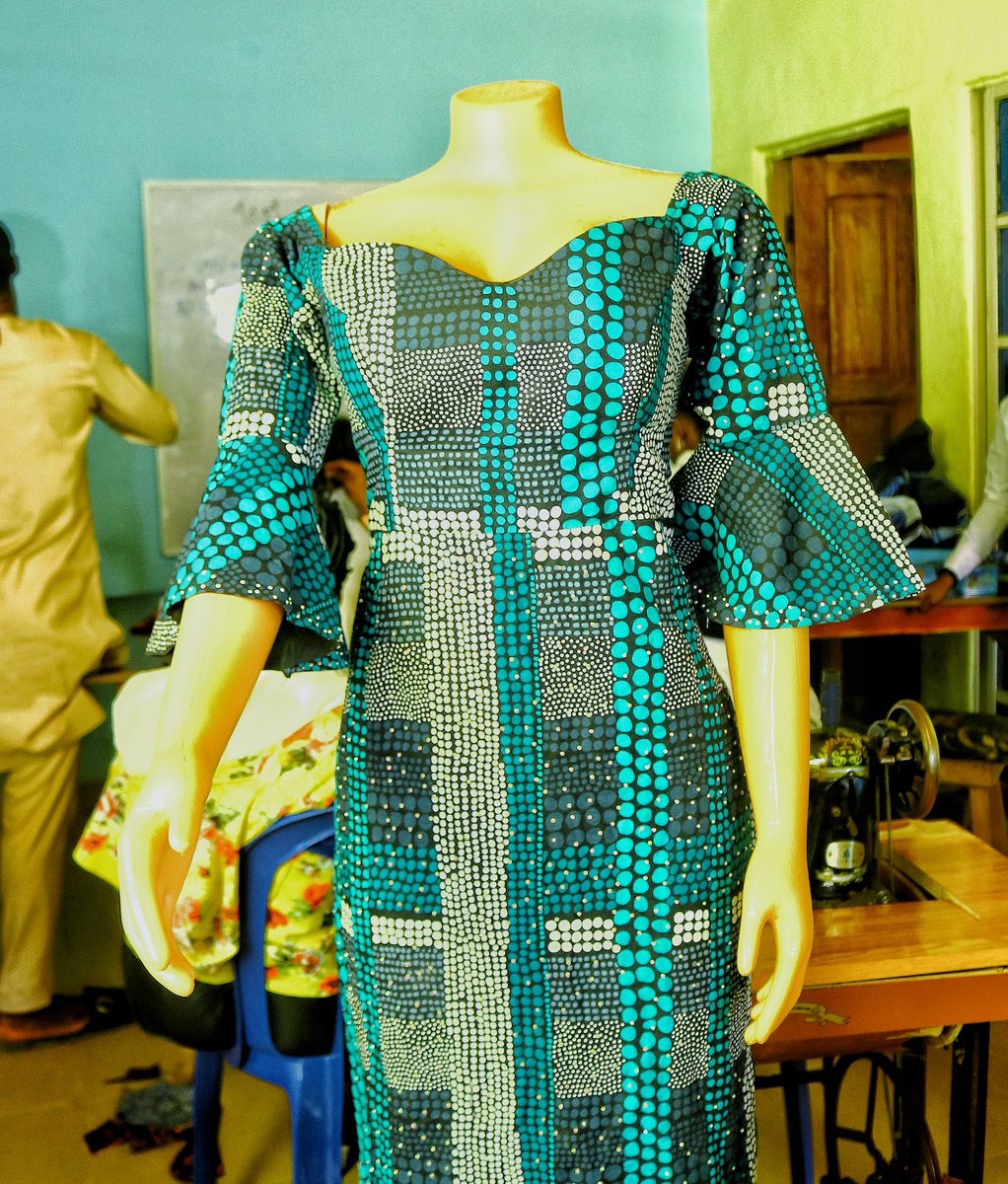 DROMIWorld's tweet photo. HAMDROMI ENTREPRENEURSHIP SCHOOL; FEMALE TAILORING DEPARTMENTAL ACTIVITIES.

Let's take a walk through the Female Tailoring Department. This department raise seamstresses with enough skills in sowing, also with the art of designing, cutting, fitting, and finishing clothes. https://t.co/WZXG7AI8lq