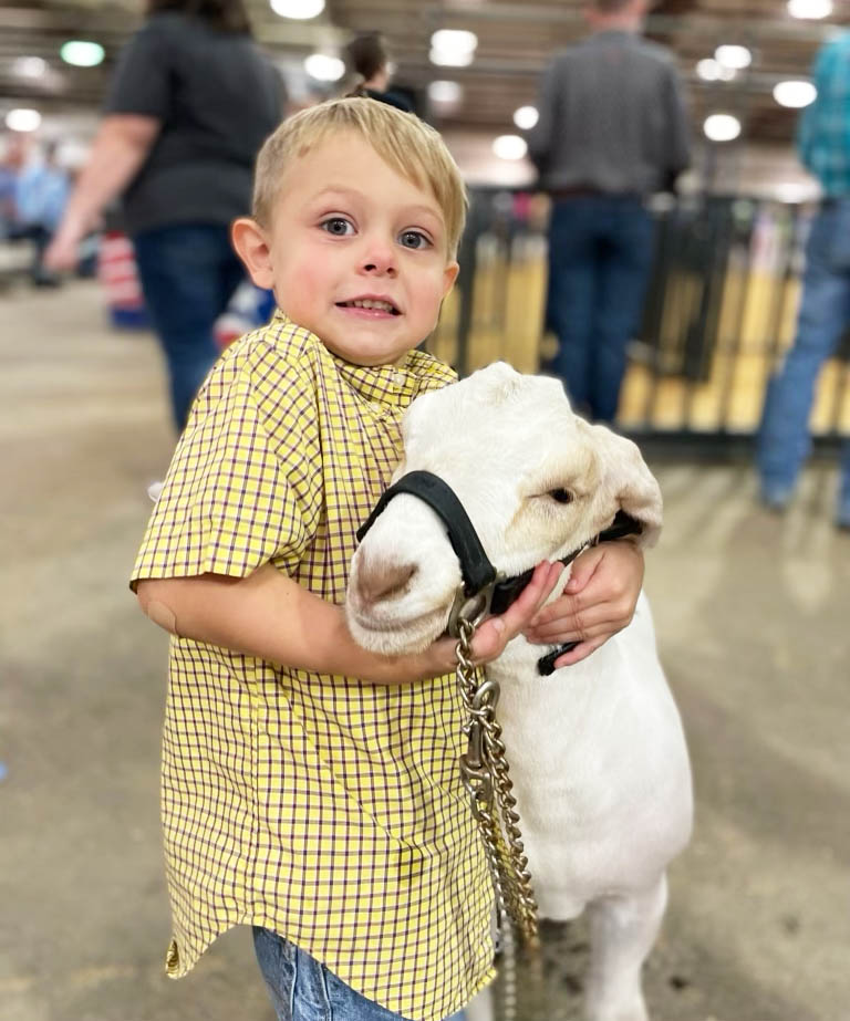 tristatefair's tweet photo. Grab a friend! Only 4 days left to enjoy the Fair! https://t.co/scLScKFApn
