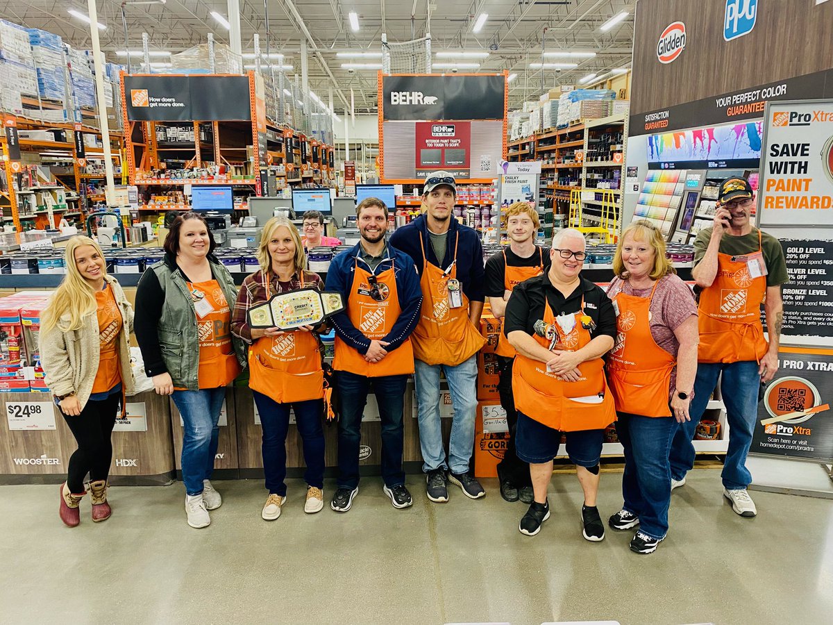 The traveling credit belt in D61 makes it to 2831! Nice job. <a href="/CampSweenScott/">Scott Sweeney</a> <a href="/AngeliqueW_THD/">Angelique Wilson</a> <a href="/PatrickMoran55/">Patrick Moran</a> <a href="/jasonbarker195/">Jason Barker</a> <a href="/CrystalJuntila/">Crystal Juntila</a>