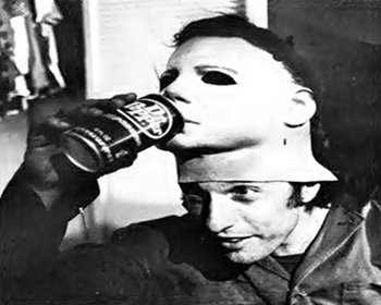 #OnThisDay, 1947, born #NickCastle = #MichaelMyers - #JohnCarpenter´s #Halloween