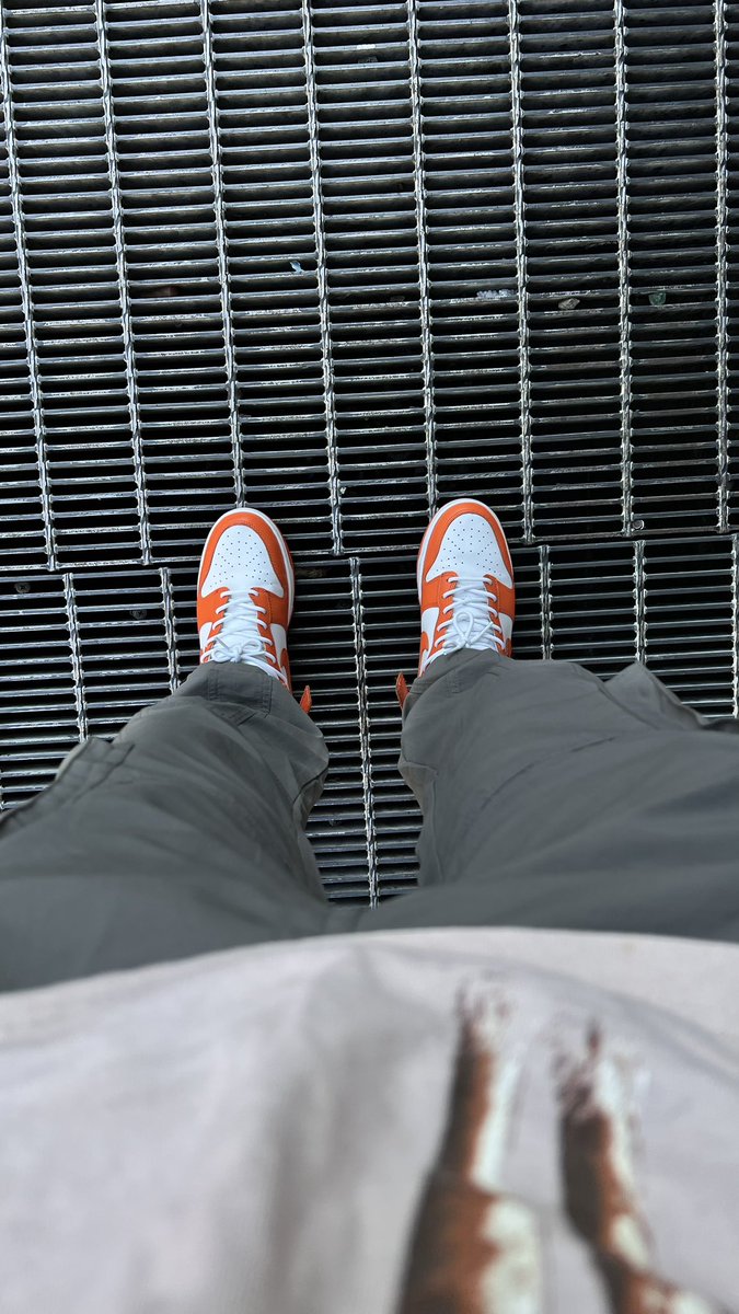 Thesecondtree's tweet image. Syracuse Hi W/ a rope lace swap. Definitely need more rope laces in my life.
