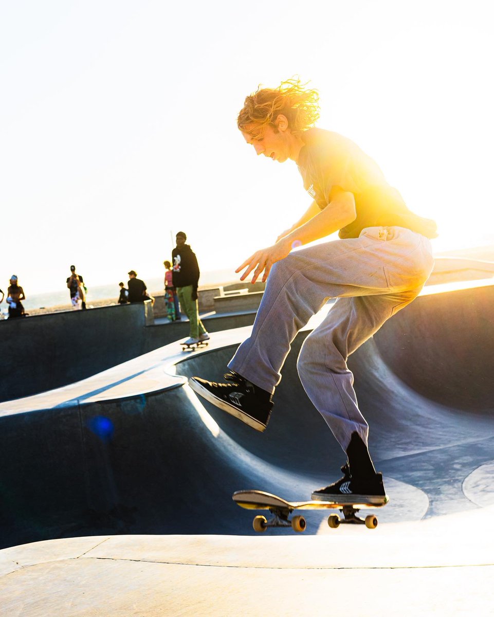 ccphotography25's tweet photo. #veniceskatepark #veniceskateparkphotography #venicebeach #venicebeachcalifornia #venicebeachphotography #venicebeachphotographer https://t.co/FvX0QCMOxK