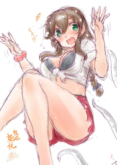 #夏が終わりそうだし今年描いた水着絵を貼ろう
約一名半裸・・・ 