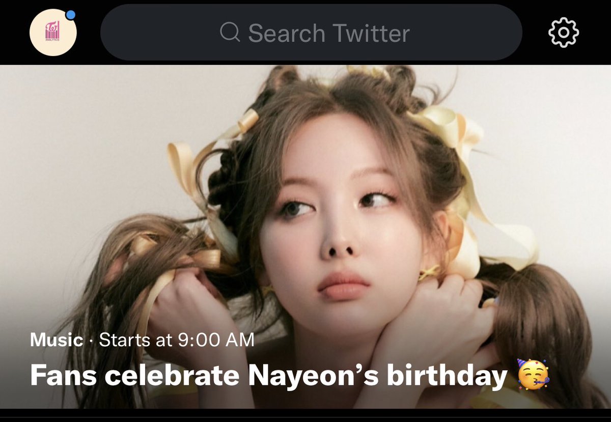 #NAYEON on Twitter’s Trending Page headline! 💫 HAPPY NAYEON DAY #POPstar_NayeonDay #원스의_노을이_나연이 @JYPETWICE