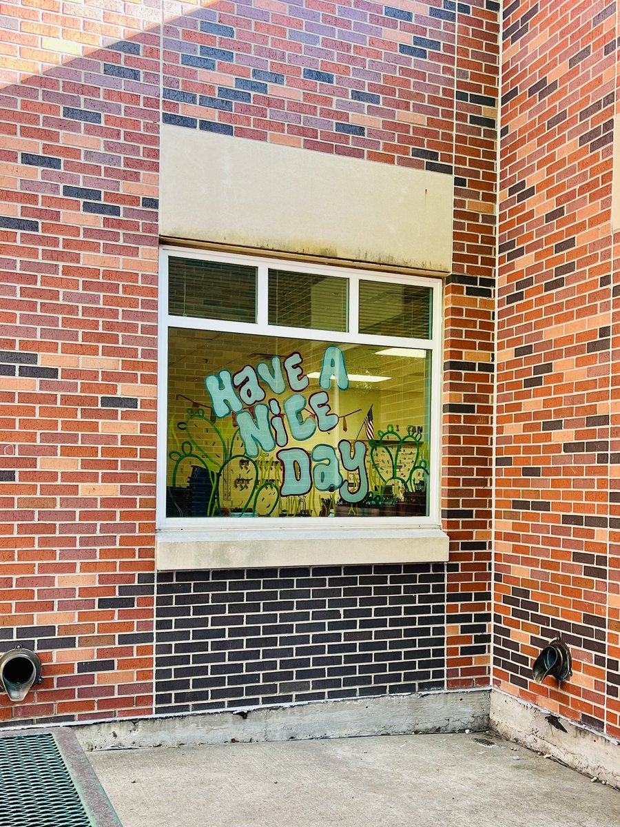 Ms. Maranda Moreno tweet media