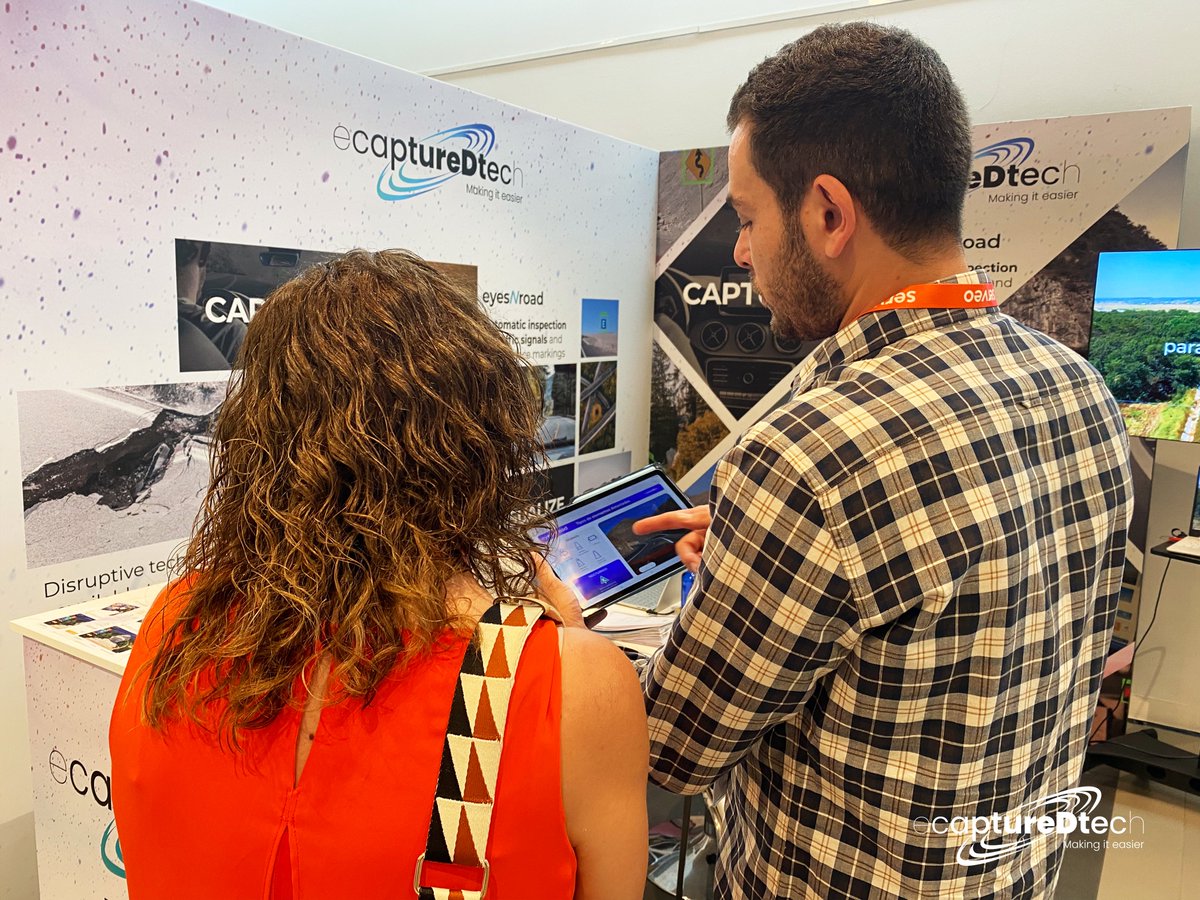 ecaptureDtech's tweet photo. Durante esta edición de las Jornadas Nacionales de Seguridad Vial, hemos recibido muchas visitas de cuerpos de seguridad interesados en @eyesNroad  🛣 

Hoy nos despedimos del evento, ¡nos vemos en la próxima edición!

#ecaptureDtech #eyesNroad #SeguridadVial #JNSV22 https://t.co/BtJyPWtUJe