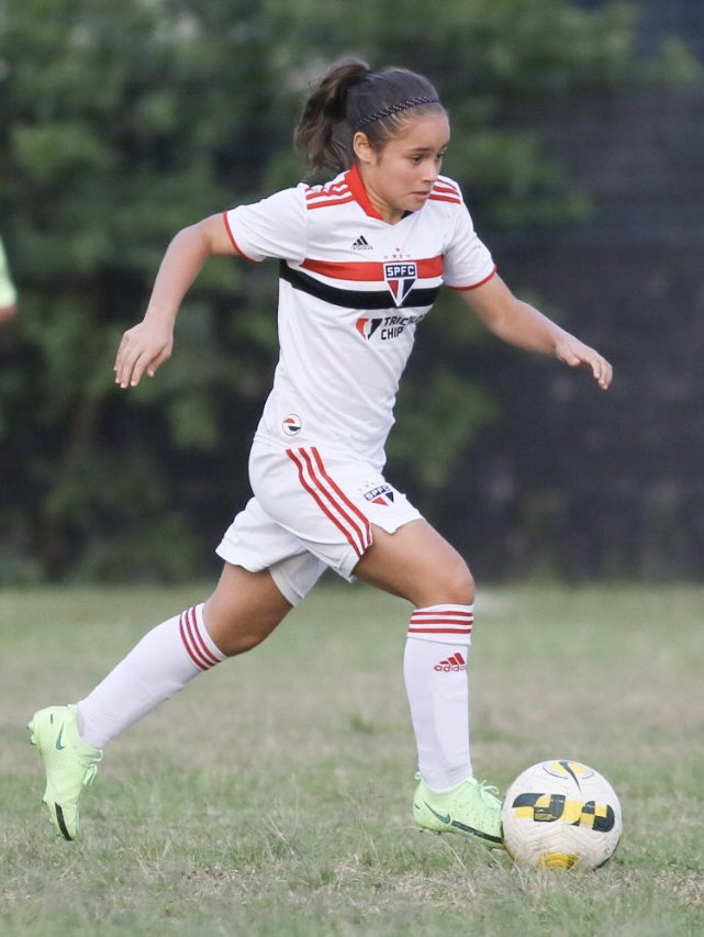 Nossa craque fez sua estreia com a camisa do São Paulo. Meus parabéns Pietra, que Deus te abençoe 🤍👑⚽️
-
Cria do SPORTING Brasil 🇧🇷🇵🇹