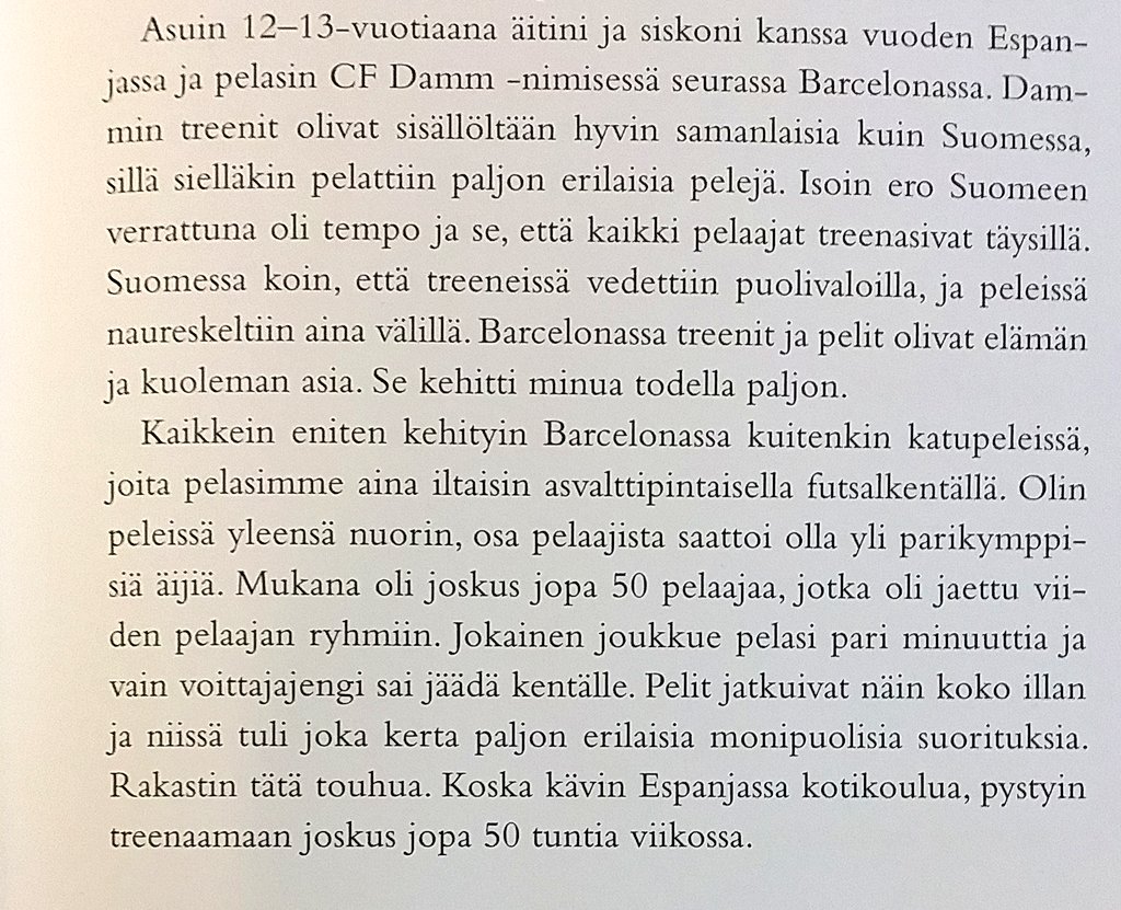 <a href="/elmotvcom/">ElmoTV</a> <a href="/JPerovuo/">Joel Perovuo</a> Oliver Antman omin sanoin Parempia pelaajia -kirjassa (2021). Kertoo aika paljon pelaajasta ja hänen perheestään. #Huuhkajat #ympäristö