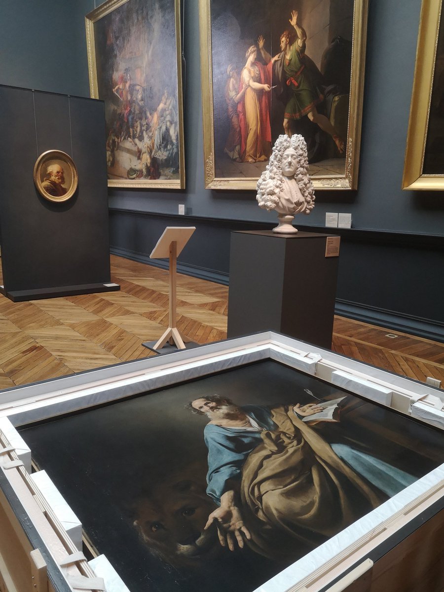 J'aime mon métier-bis
Montage de l'#exposition '#Versailles à #Amiens, tableaux de la chambre du roi'. #louisXIV #MuseedePicardie #curator #conservateur #patrimoine #peinture