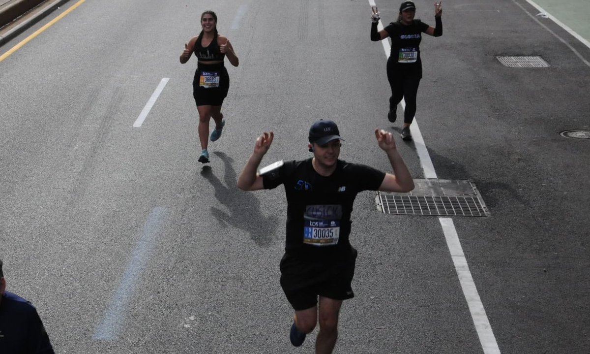 I'm running the 2022 NYC Marathon to raise funds (w/ <a href="/katrinafeldkamp/">Katrina F</a> &amp; <a href="/Adam_B_Murphy/">Adam Murphy</a>) for the phenomenal holistic youth defense &amp; advocacy org <a href="/YouthRepresent/">Youth Represent</a>! 

Any contributions (&amp; sharing the link) would be much appreciated! You can donate here: secure.givelively.org//donate/youth-…