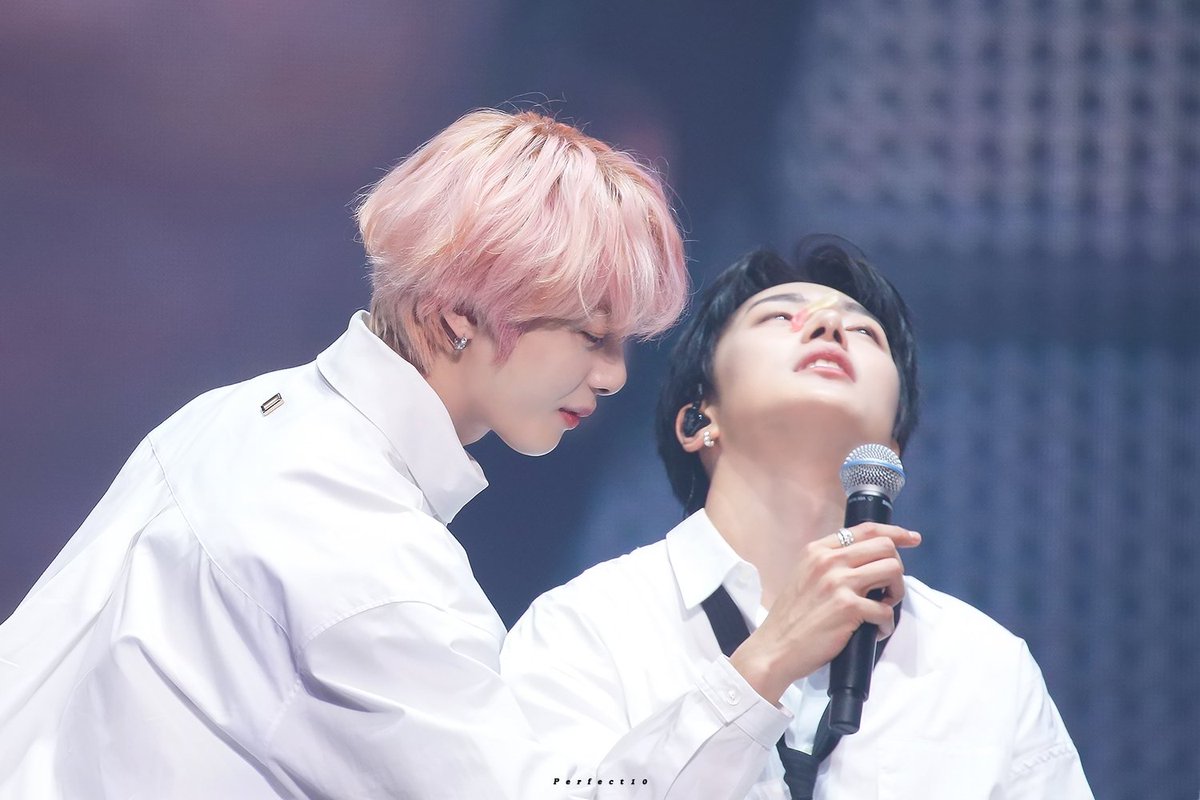 horong_light's tweet photo. 갤러리를 보다가...
이 채뭉과
이 민혁이와
이 형원이가 아름다워서요... https://t.co/NwuXgZ8iVv