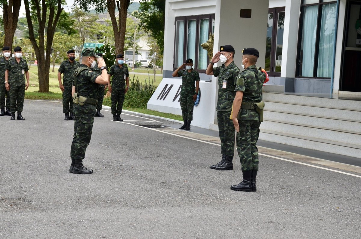 vrd_army's tweet photo. วันที่ ๒๑ ก.ย.๖๕ พลตรี พนาเวศ จันทรังษี เจ้ากรมการสัตว์ทหารบก เดินทางตรวจความพร้อมและให้โอวาทกำลังพล สำหรับเตรียมการปฏิบัติราชการสนาม ประจำปีงบประมาณ ๒๕๖๖ ณ กองพันสุนัขทหาร อ.ปากช่อง จ.นครราชสีมา
#กรมการสัตว์ทหารบก #vrdarmy
#กองพันสุนัขทหาร #mwdb https://t.co/jYwZhmNQJ5
