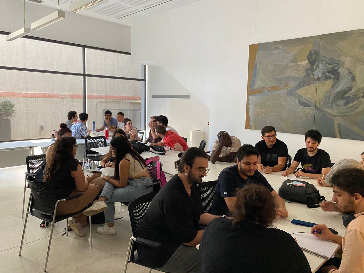 OcupacioCR's tweet photo. L'última Càpsula: Soft Skills, va ajudar a l'alumnat de @FactoriaF5 i @fundacionesplai a conèixer les soft skills, aprendre a treballar en equip i com afrontar una entrevista de feina.
A #OcupacioCreuRoja seguim treballant en el #BCNInclusiveCoding oferint noves oportunitats! https://t.co/oKMxLBu4tw