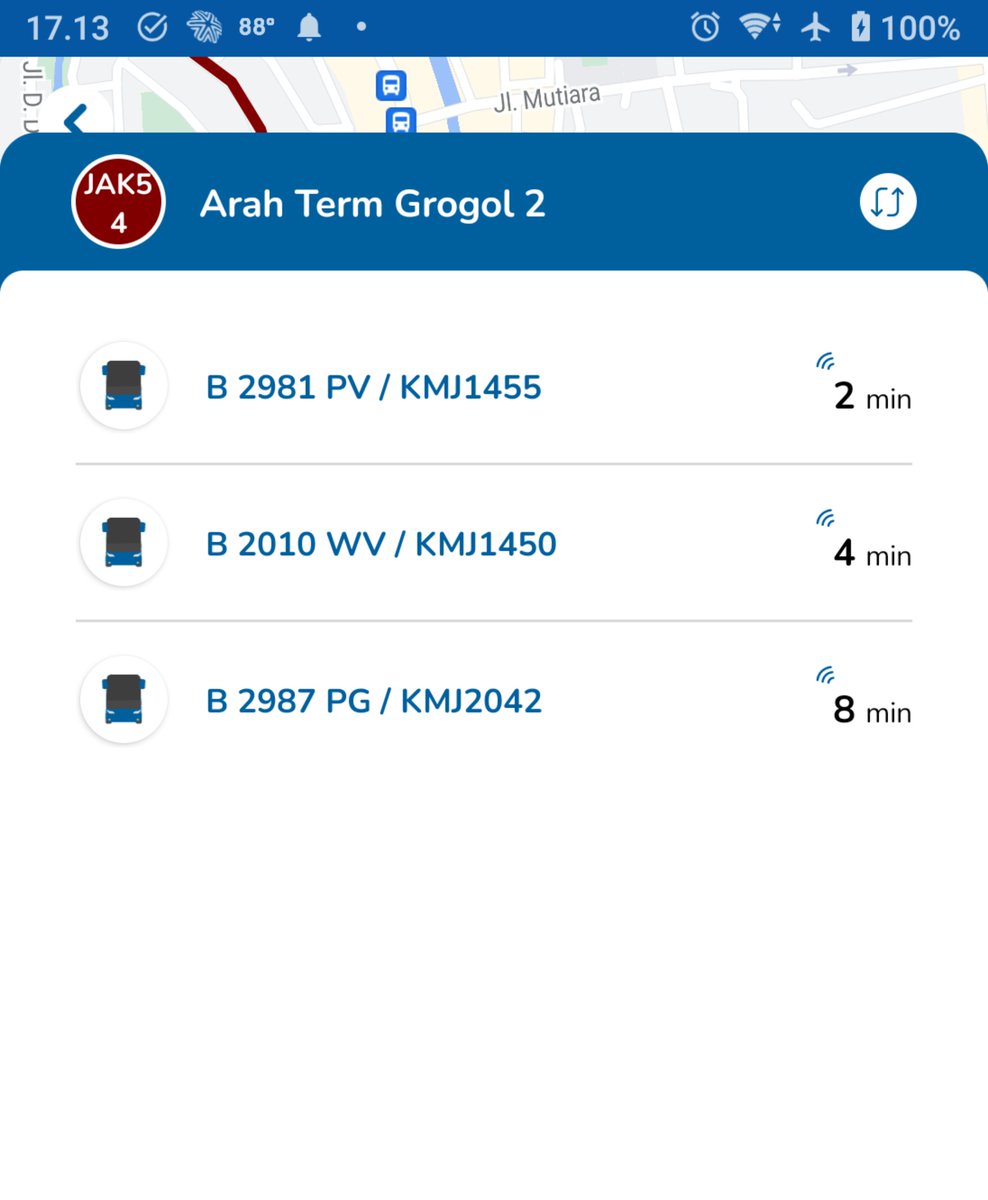 randhilicious's tweet photo. Aku coba cek Aplikasi JakLingko, trnyata skarang "Angkot" Mikrotrans bisa dilacak estimasi kdatangan di Halte / Bus Stopnya, lengkap dgn Nopol dan Nomor Armadanya. Mirip Transportasi Online. Jak Lingko brings the "Angkot" to the Next Level. Good Job @PT_Transjakarta @DKIJakarta https://t.co/doNPRSApNB