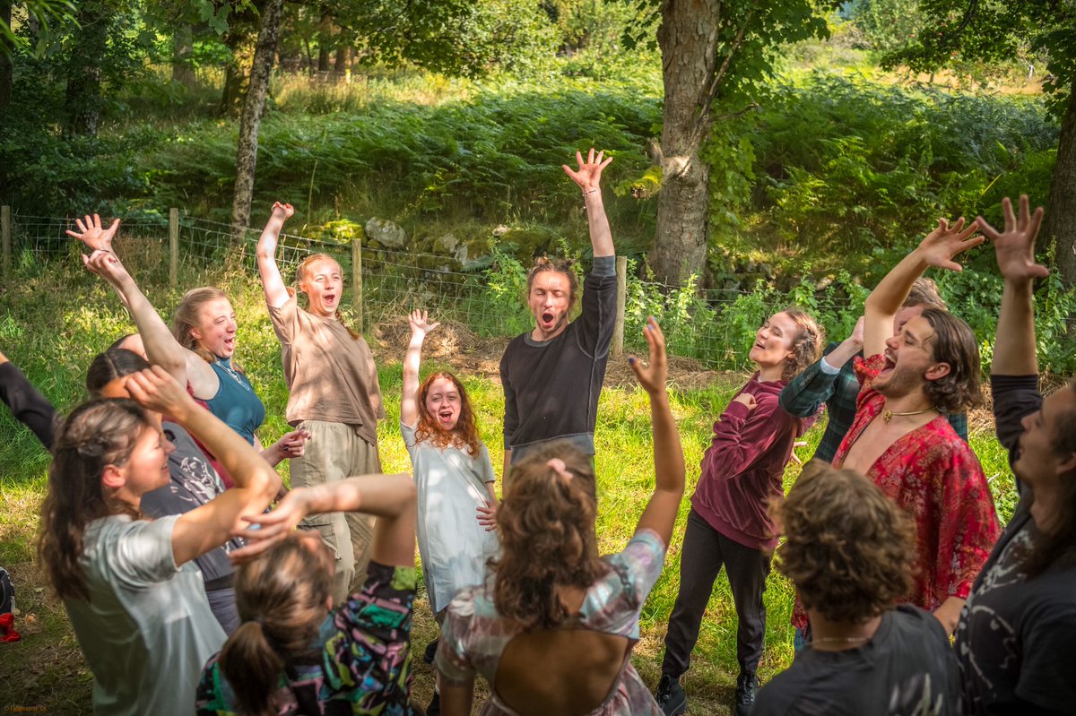 TilTomorrowCO's tweet photo. That’s a wrap! We formed Til Tomorrow Theatre CO on 2nd Sept 2021 over oven pizzas in a cold caravan park in rural wales, living the dream. These photos are exactly 1yr apart @WillowGlobe This is just the beginning for us so..Til Tomorrow X #internationaltheatrecompany #daring https://t.co/OdQYX5ilYl