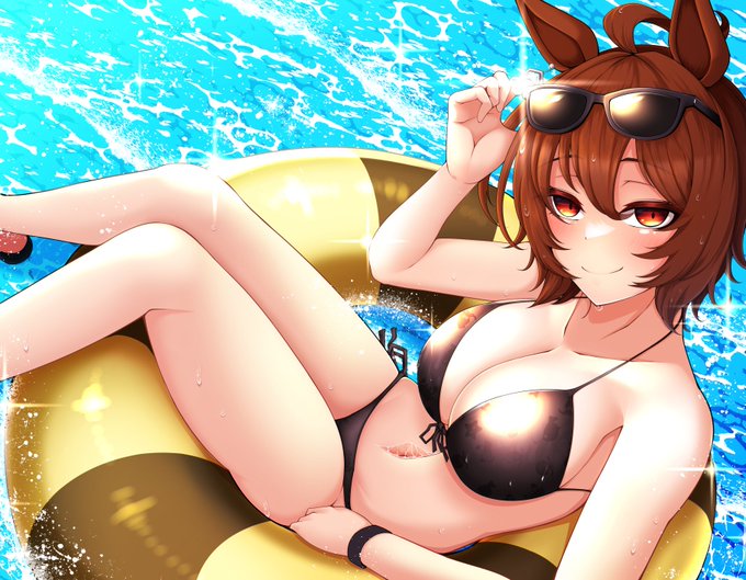 今年はちゃんと夏に描いたやつ #夏が終わりそうだし今年描いた水着絵を貼ろう 