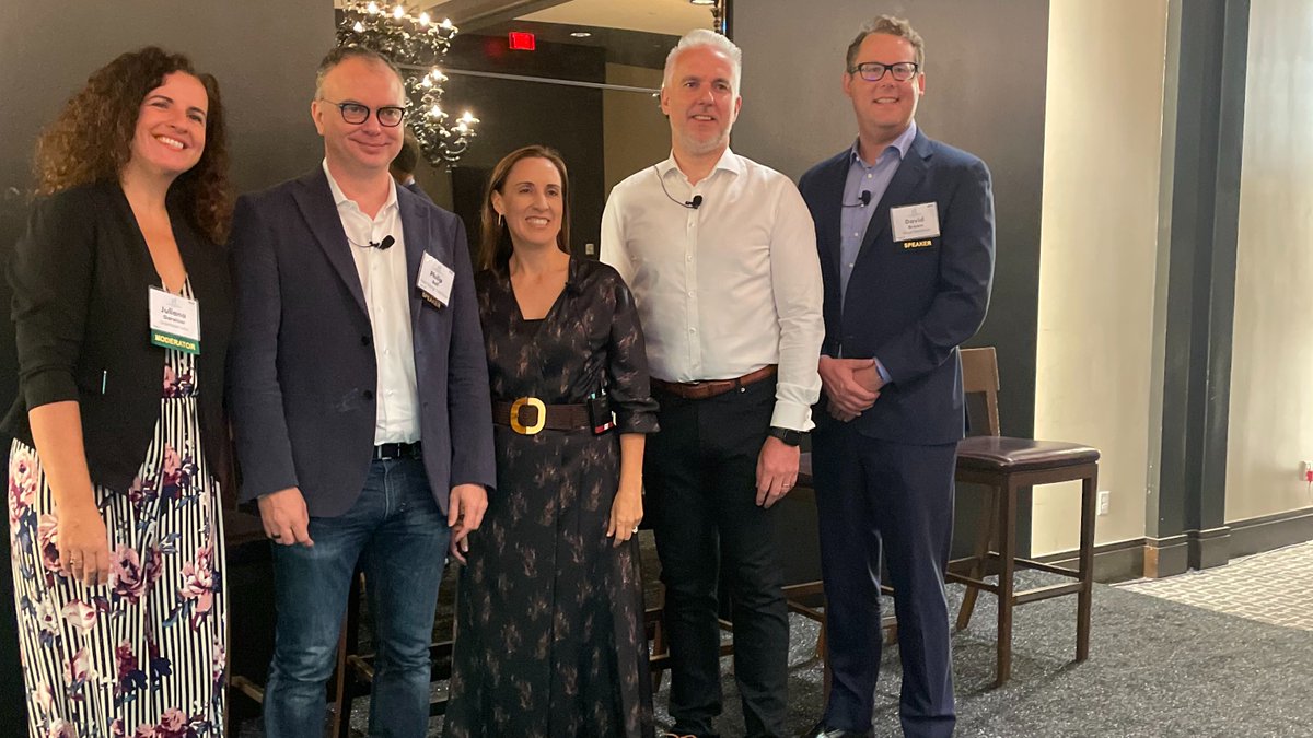 📌Thanks to our thought leaders for sharing their insights on the changing technologies and perspectives towards a #lowcarbon world at the Sept 16th H-Town New Energies Breakfast.👏👏👏