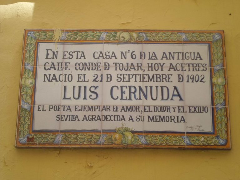 ahpsevilla's tweet photo. Su #casanatal, la actual nº6 de la calle Acetres, nos recuerda #hoy su natalicio. Inscrita en el año 2017 en el Catálogo General del #PatrimonioHistóricoAndaluz (#CGPHA), como Bien de Interés Cultural (#BIC) 🔗https://t.co/f2o70JDalo,
(3/10) https://t.co/TAigWbL2SH