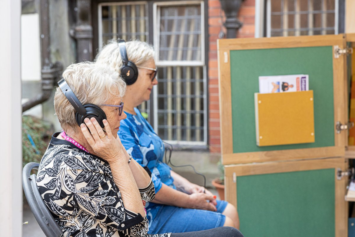 touchbasepears's tweet image. Did you know that plants can sing? 🌿

Come and join us @NTCroome to explore our @internalgarden1, listen to plants and feel their vibrations through @SUBPAC technology. 

We'll be there this Saturday and Sunday from 11am until 4pm. 

Find out more: bit.ly/3epDXCO