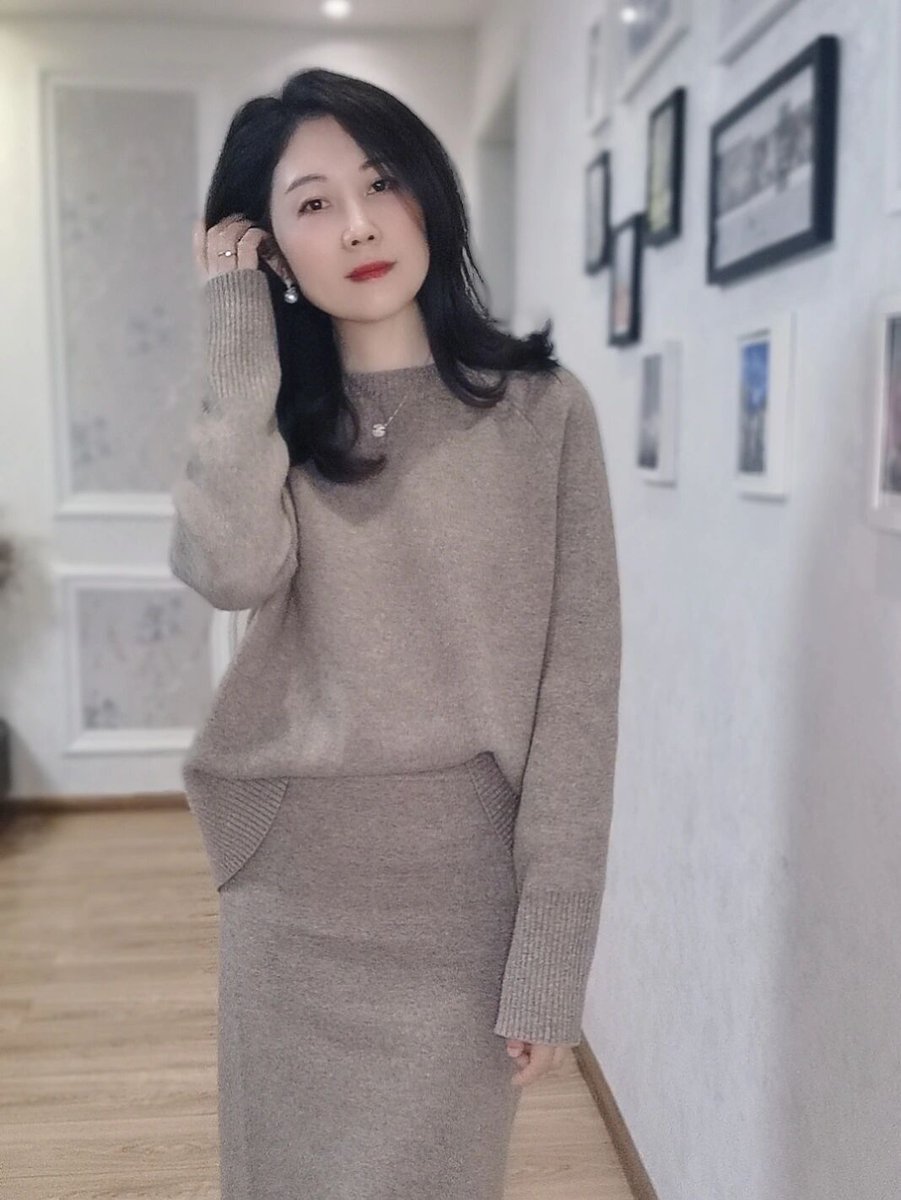 EliO8O's tweet photo. 我是S，想找一个长久的M，要求有素质的，忠诚为女王效劳，听话，私信等你到来，#同城下线 https://t.co/jhJlBZMuTE