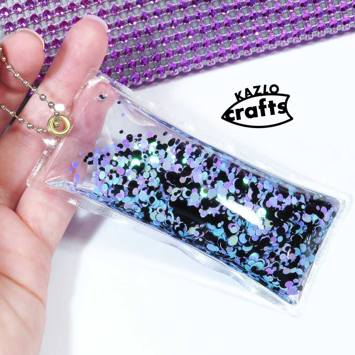 KazloGraphics's tweet photo. Get Enchanted ✨❤️🔥✨Personalize it with your name💖Enchanting Personalized Liquid Confetti Fidget - Stress Relief Keychain💖 #etsygifts #etsyhandmade #badgereel #fidget #fidgets #calmingjars #Halloween2022 https://t.co/PUfOOcjtLC https://t.co/RFgMAwCyO6