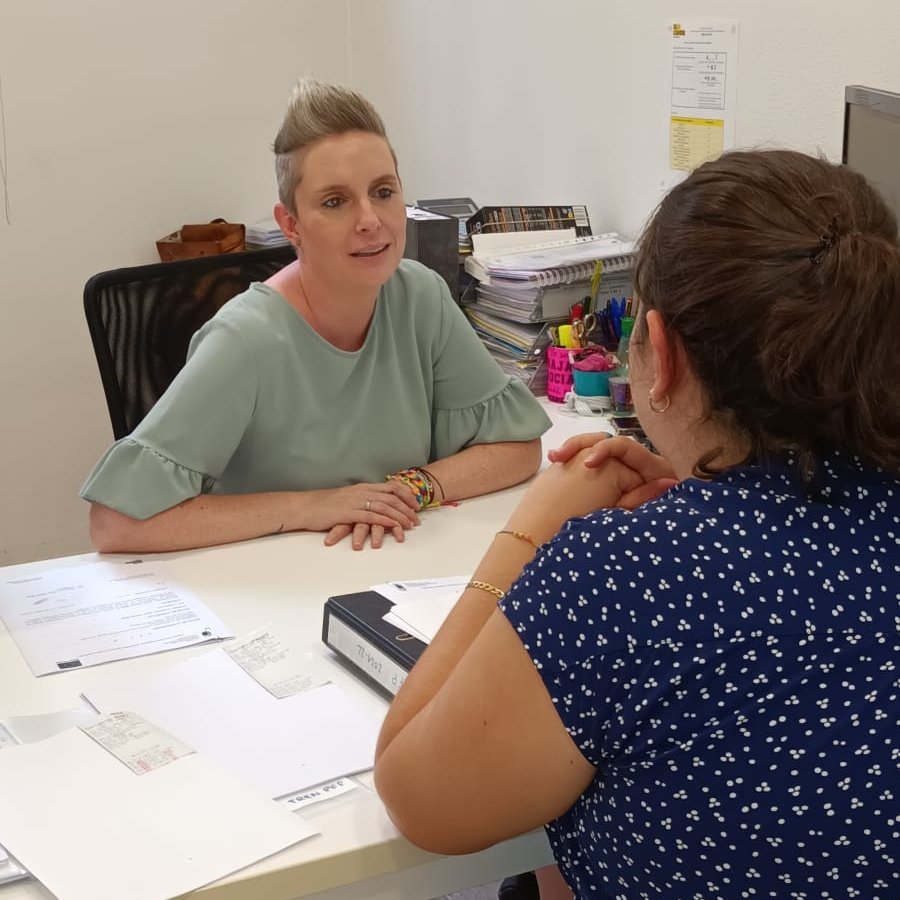 ColectivoCandil's tweet photo. Desde los #ProgramasDeEmpleabilidad te ayudamos a definir tu objetivo profesional. @ColectivoCandil te orienta a definir las líneas de actuación necesarias para conseguirlo, acompañándote en todo el proceso https://t.co/EmcZ7tMMQd