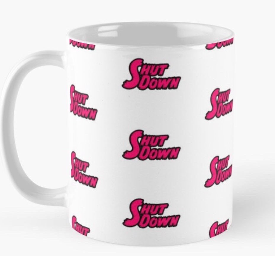 UsanShop's tweet photo. #shutdown tout simple à porter partout ! ⚡️

https://t.co/FluIySoYsq https://t.co/N1ulMBExMA