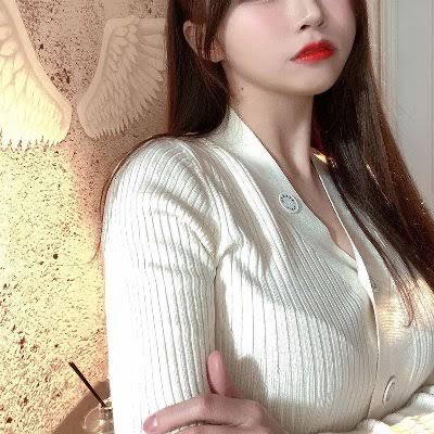 UPj8t's tweet photo. マゾ達韓女みるだけで興奮して大変だね❤️💙
チョロマゾだからしょうがないよね❤️💙
私に利用されて興奮しちゃうなんて最高だね❤️💙❤️💙
クソマゾチンポ画像見ながら土下座でオナニー❤️💙
DMに集合ね❤️💙
#崇韓　#韓女 https://t.co/byB4Zh6Y5H