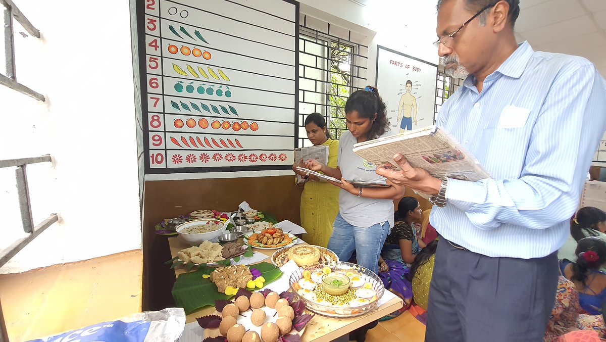 V_I_S_L's tweet photo. To celebrate ‘Rashtriya Poshan Maah 2022’, Vedanta Value Added Business (VAB) organized a session on ‘Health and Nutrition'. Along with the session, a cooking competition for the community women was also conducted. 
#Vedanta #SesaGoaIronOre #TransformingCommunity #VAB #Health https://t.co/W6oaUdx3am