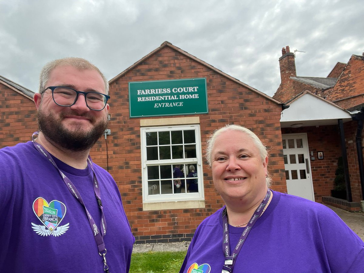Unisonderbycity's tweet photo. Pit Stop time - had a great morning - the final leg of the rally ahead of us.. #frontlinefortnight @UNISONEastMids https://t.co/T6wY6F3lOA