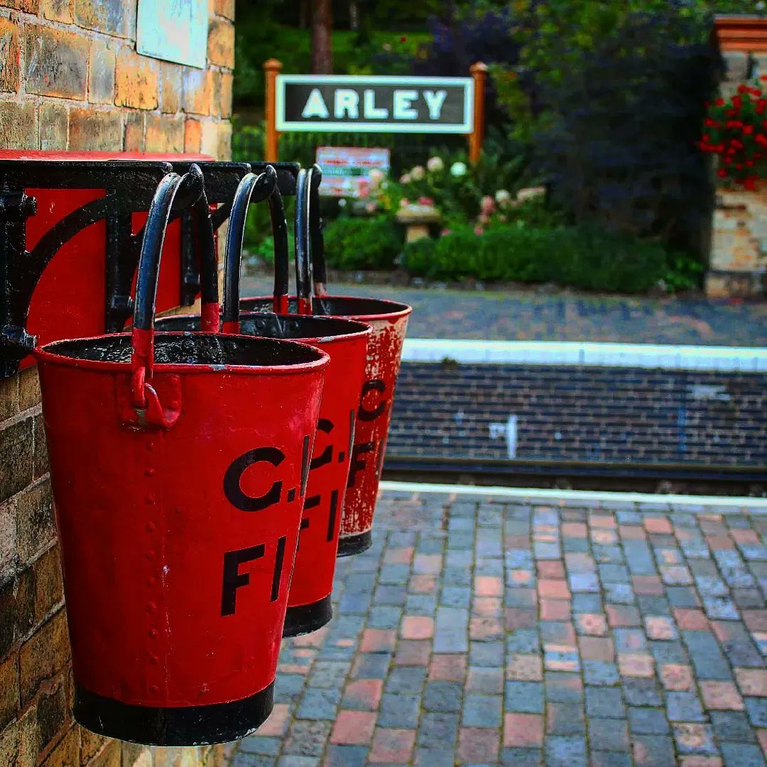 TheBWShow's tweet image. Fire Buckets
#firebucket 
#documentaryphotography
