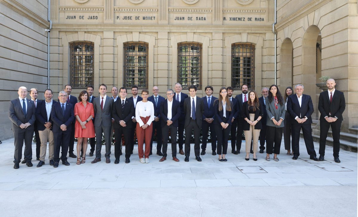 📢  Ya es oficial: Lizarte S.A.U. da un paso más en su firme compromiso por colaborar en la consolidación de la #EconomiaCircular formando parte de RenerCycle , una empresa de reciente creación y que la conforman 17 compañias de reconocido prestigio en el mundo de las EE.RR..