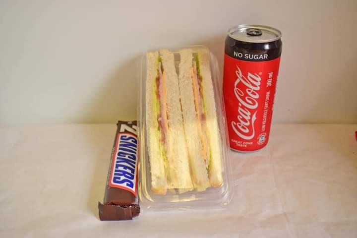 Cappulicious_pe's tweet photo. We got lunch covered today 😉
-Pre-packed scrumptious sandwiches 🥪
-Chilled refreshments 🥤
-Sweet Treats 🍫

📍3 Govan Mbeki Ave (Kwantu Towers) Port Elizabeth.
.
.
#cappulicious #coffee #coffeeshop #coffee #coffeeshopinpe #cafeingqeberha #coffeeingqeberha #foodinpe  #gqeberha https://t.co/hJCgITEx2c